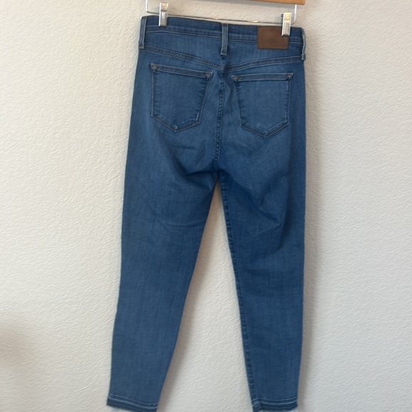 J Crew Denim Jean Pants 9 Inch High Rise Toothpick Distressed Blue size 27 - Picture 9 of 10